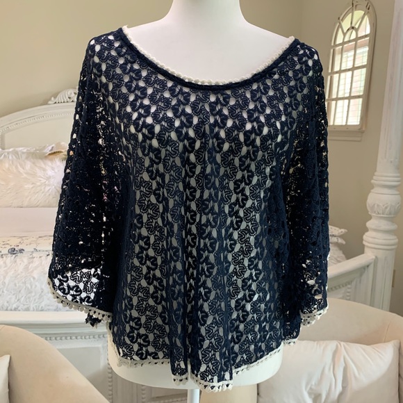 Anthropologie Tops - MAUVE NAVY BLUE BUTTERFLY CROCHET TOP
